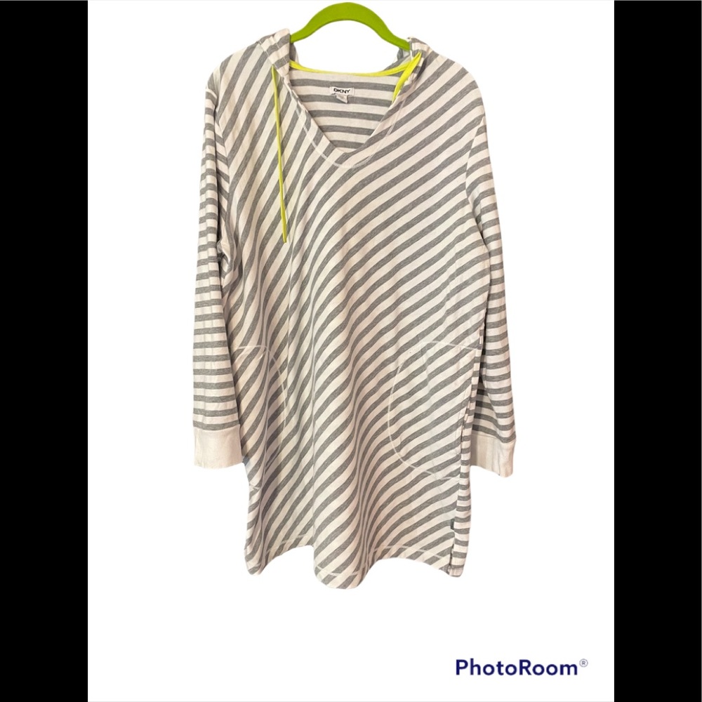 DNKY oversize cotton blend long sleeve hoodie pull over.
